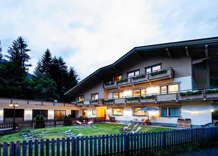 Pinetree Lodge Mayrhofen